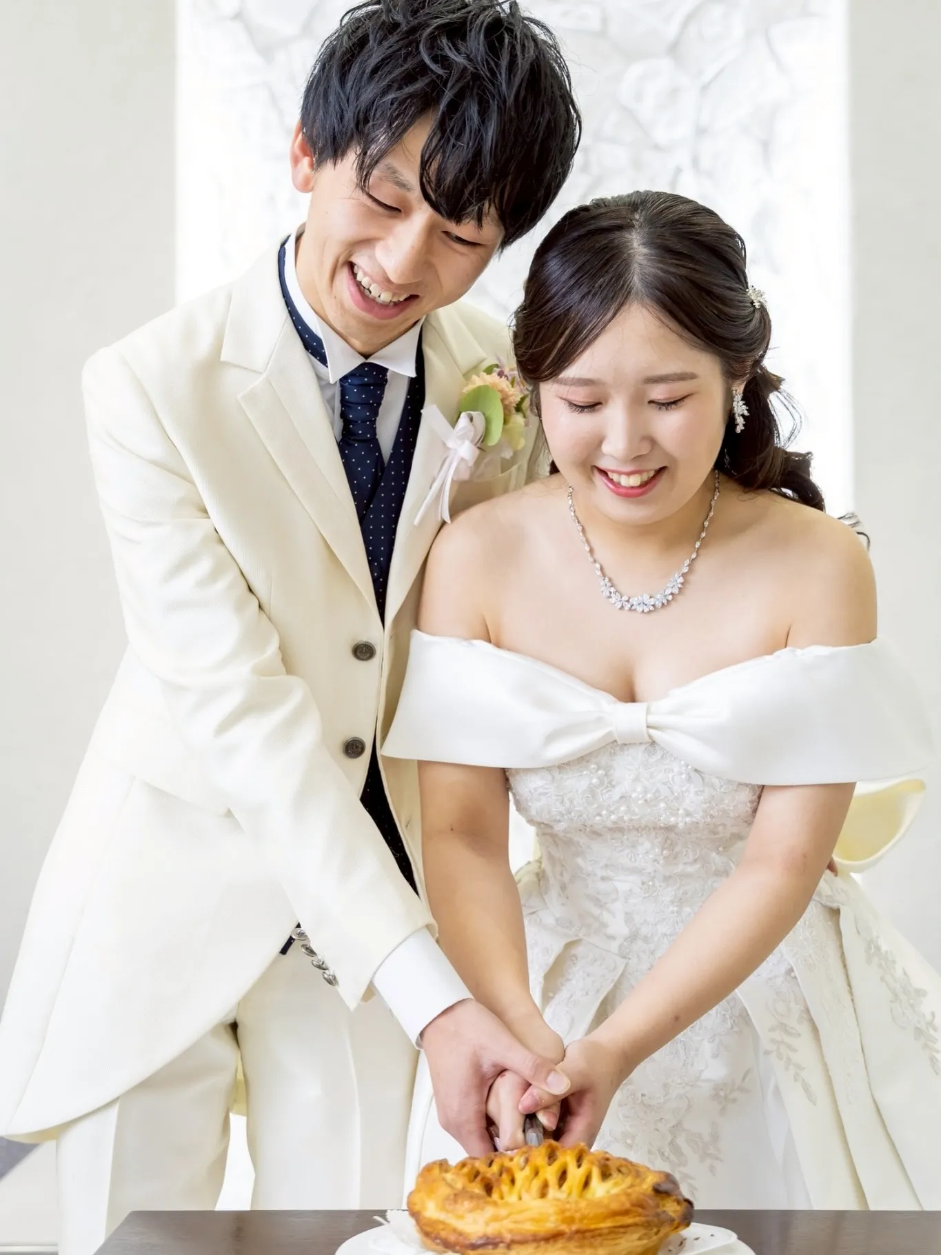 【大子町のりんご園でウェディングフォト】